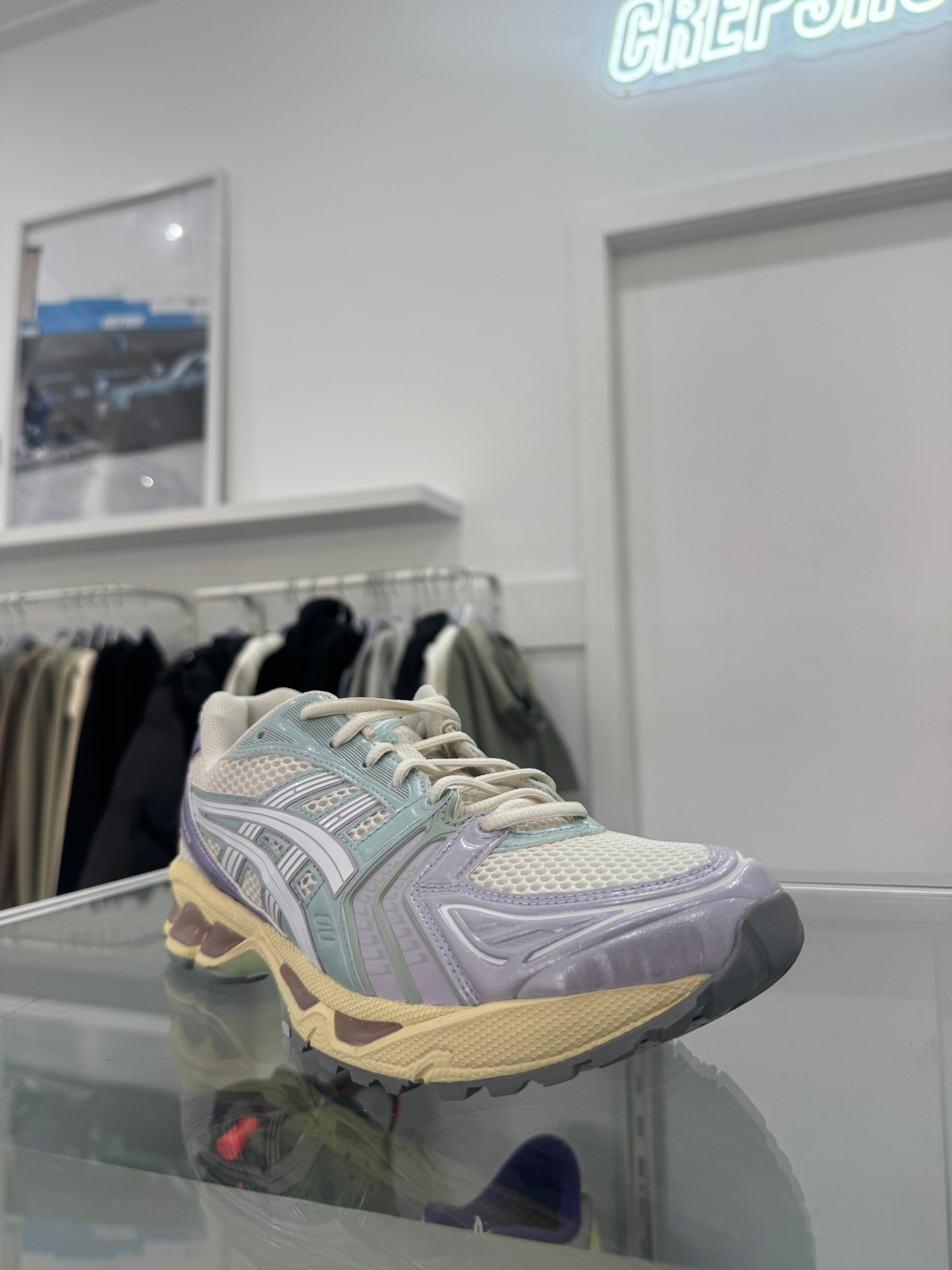 Used ASICS GEL-Kayano 14 Cream Dusk Violet