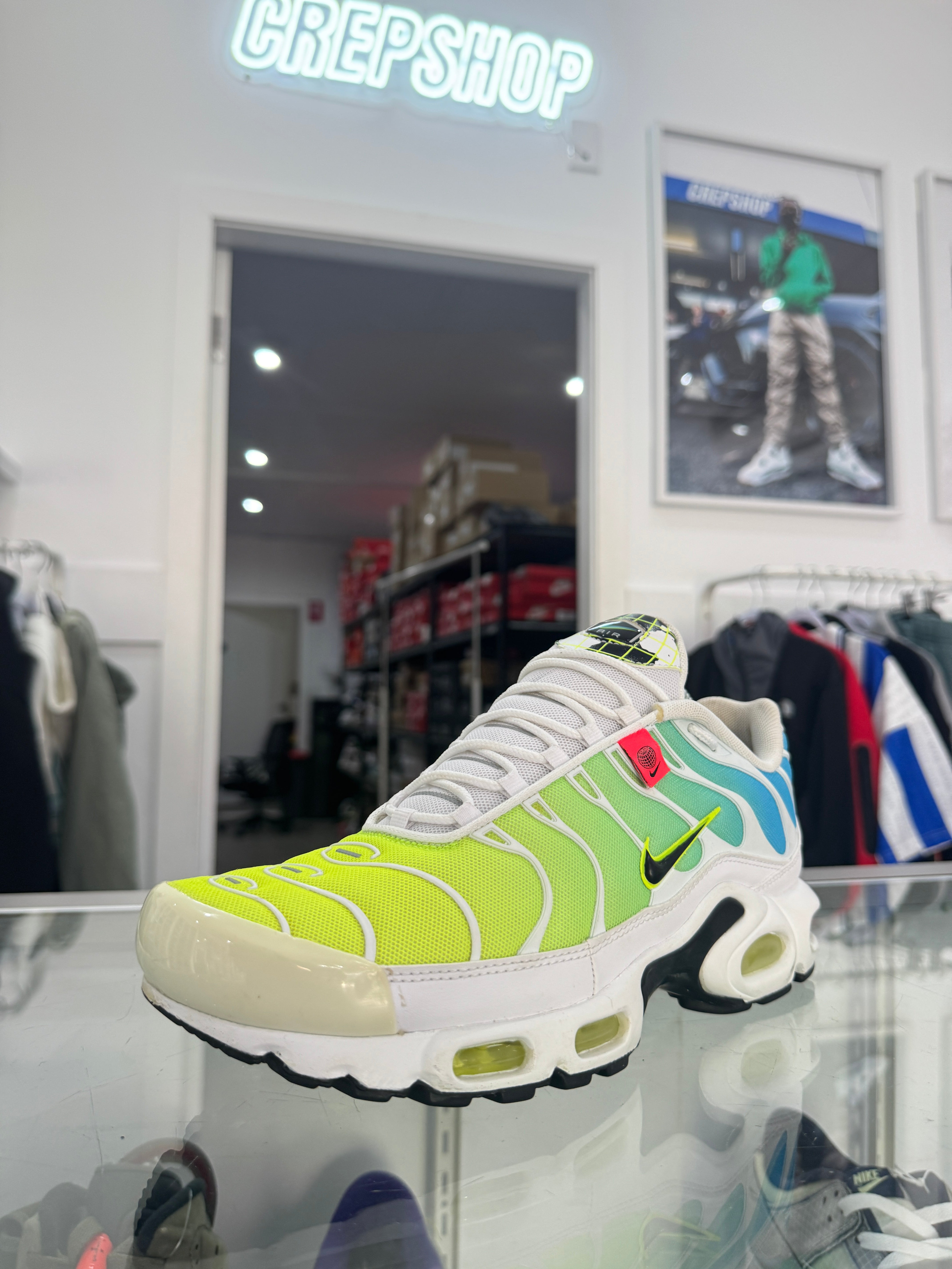 Used Mens Nike Air Max Plus TN Worldwides