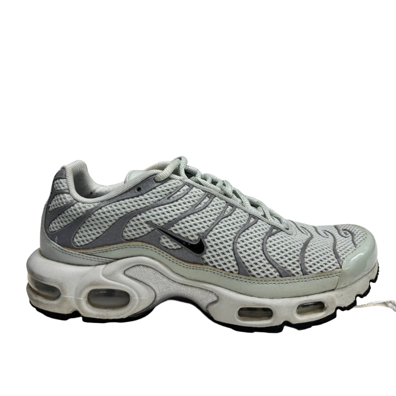 Used Nike Air Max Plus TN 'Light Silver Black Chrome' Women's