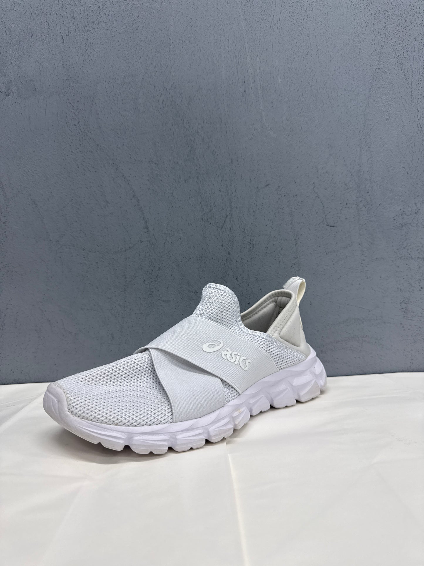 Used Quantum Lyte Slip-On White White Women's US Women's 7.5 - Men's 6