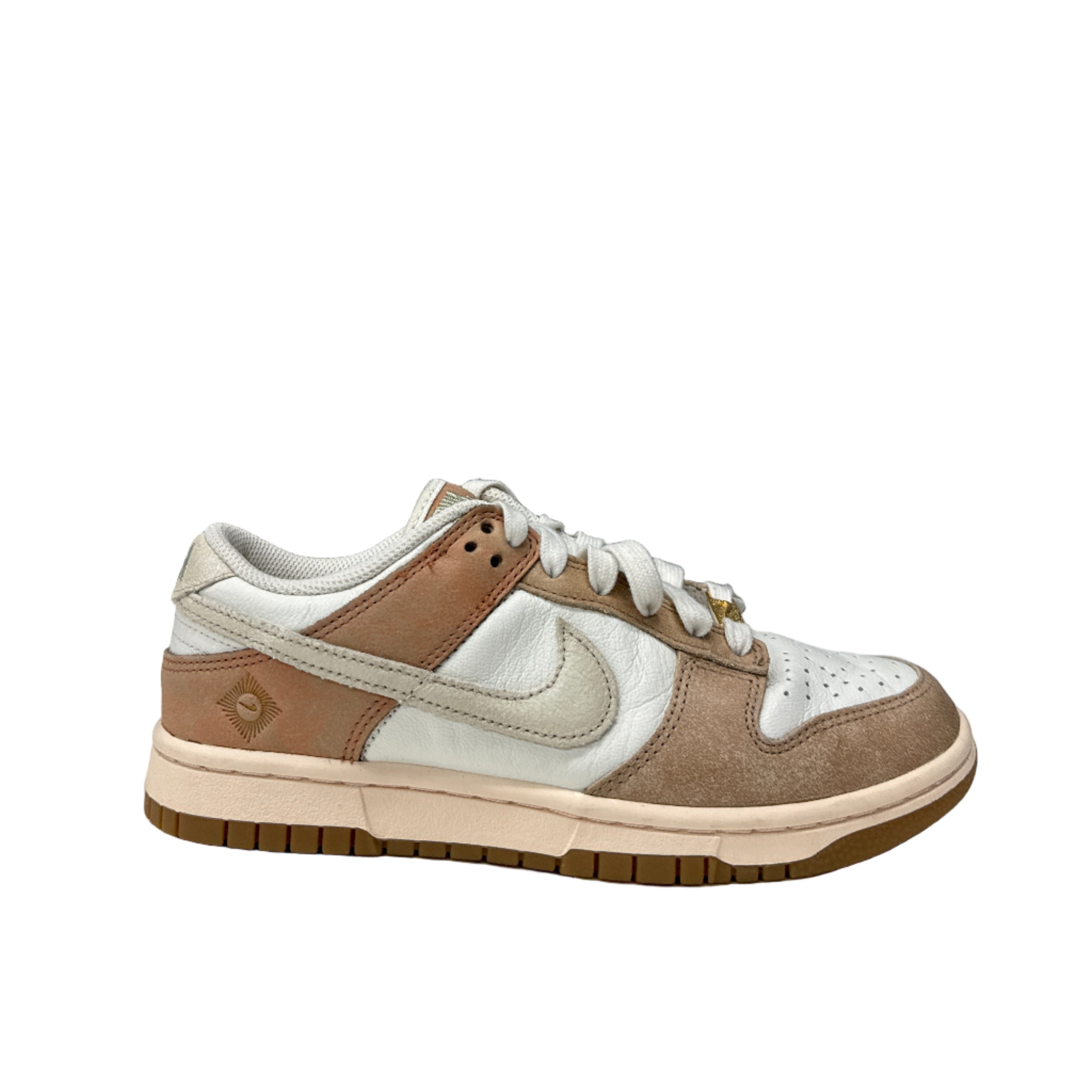 Used Dunk Low Australia Women's