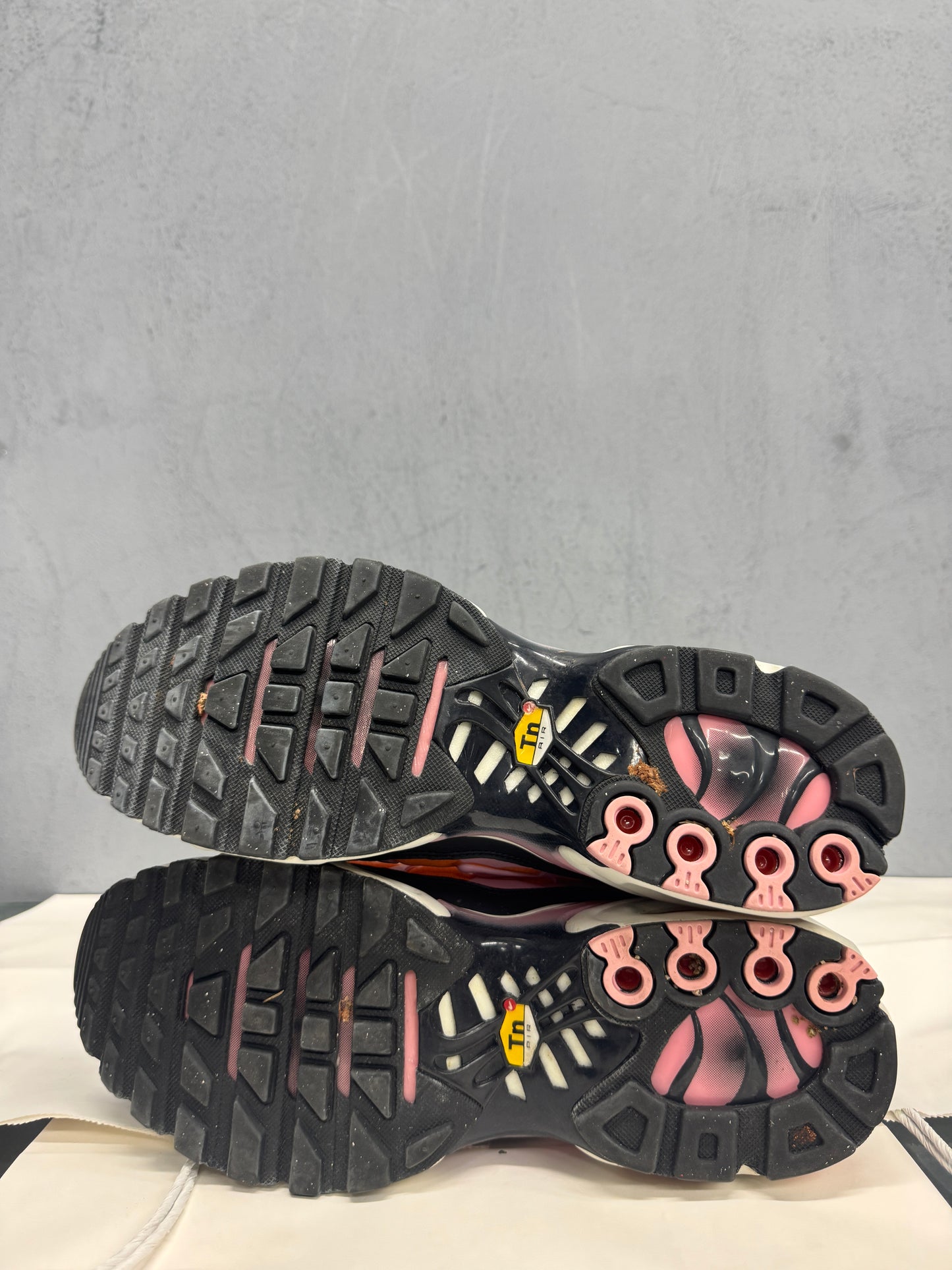 Used TN Sherbert Women's Multiple Sizes