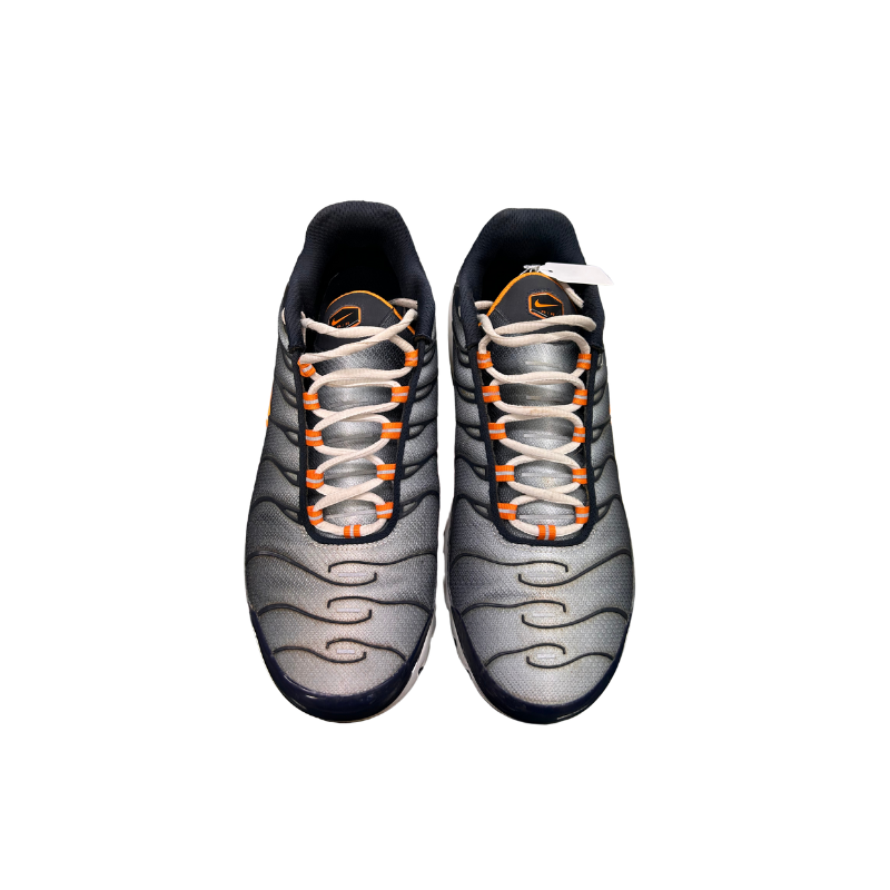 Used  TN Navy Mist 12