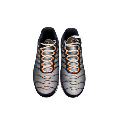 Used  TN Navy Mist 12