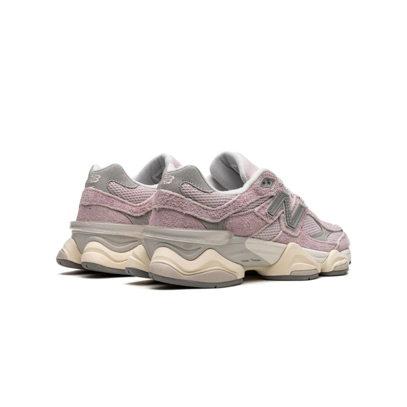New Balance 9060 'December Sky'