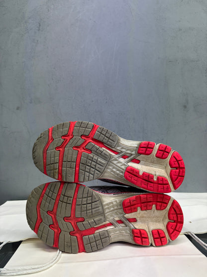 Used GEL-Kayano 26 Grey Pink Women's US Women's 9 - Men's 7.5