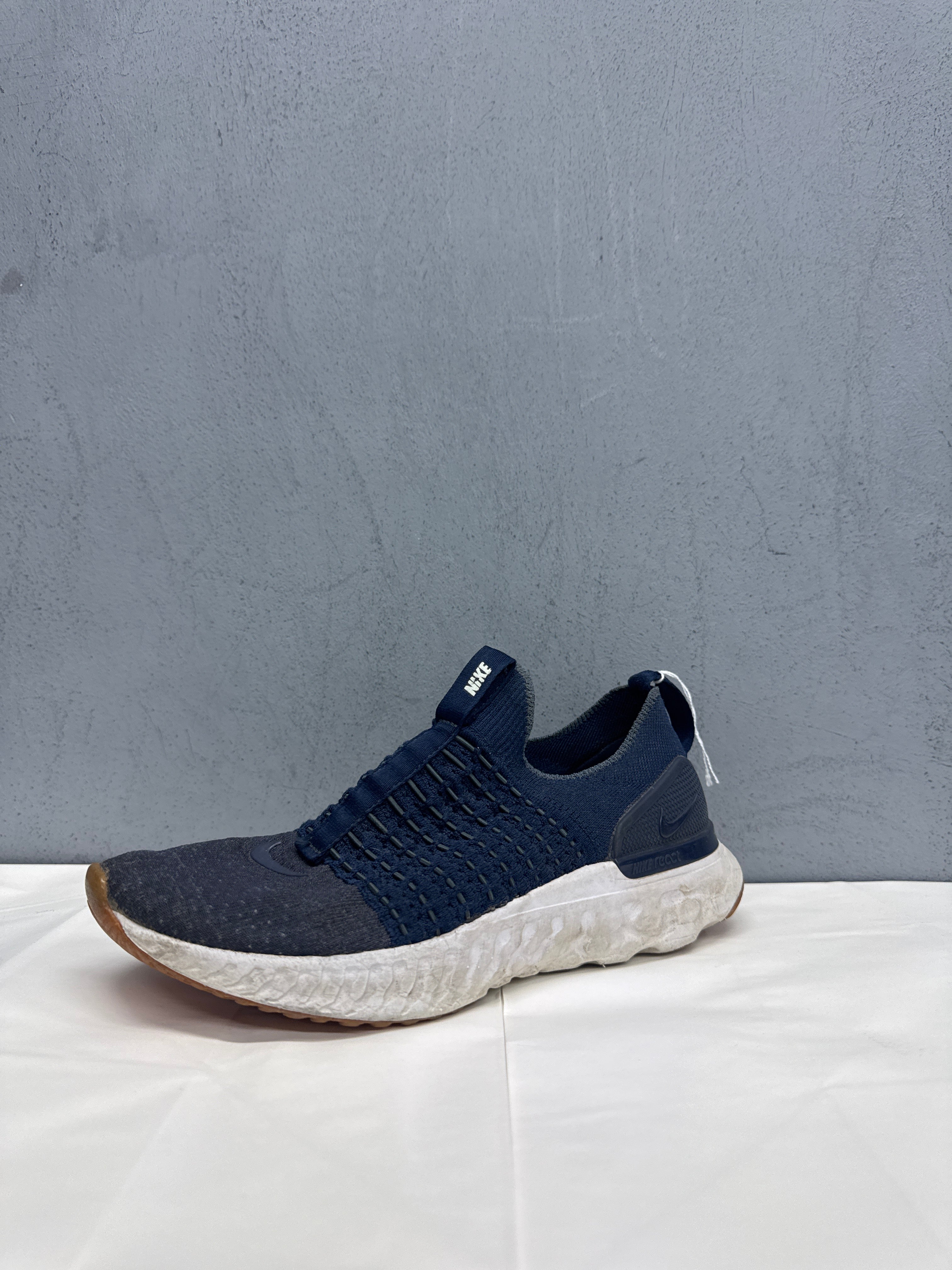 Used Nike React Phantom Run Flyknit 2 College Navy