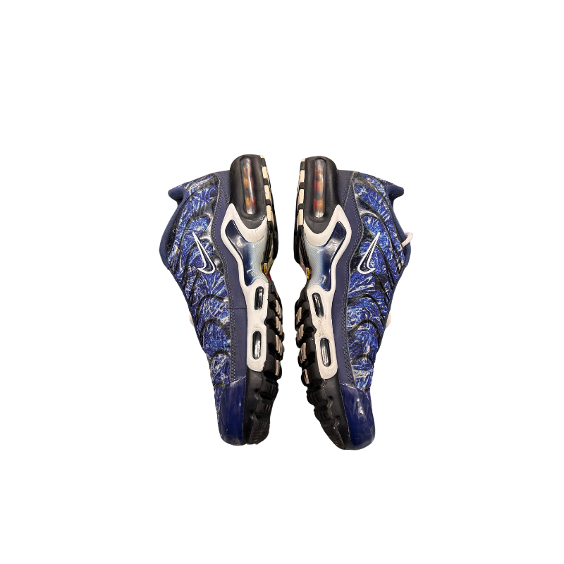 Used TN  Shattered Ice Midnight Navy 8.5