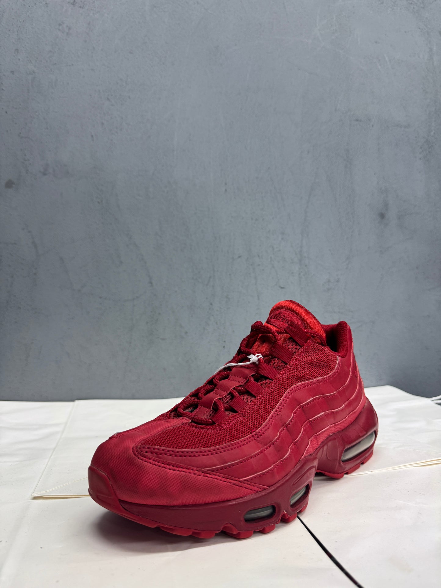 Used Air Max 95 Varsity red 8