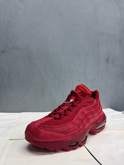 Used Air Max 95 Varsity red 8