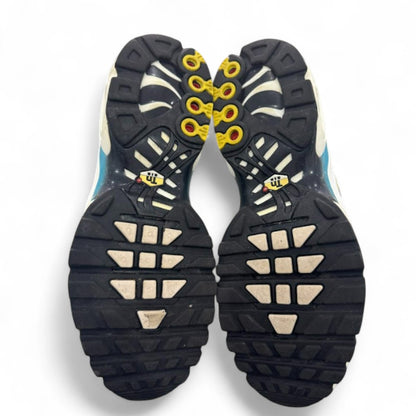 Used TN Psychic Blue White Multiple Sizes