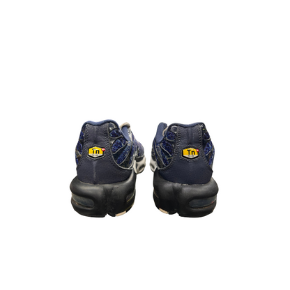 Used TN  Shattered Ice Midnight Navy 8.5