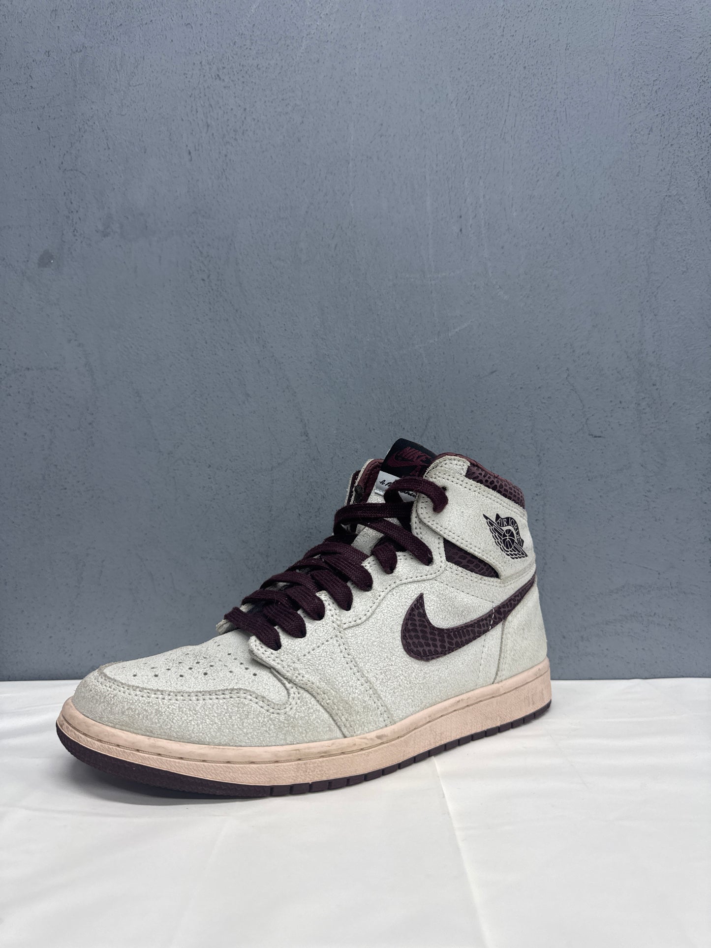 Used Jordan 1 Retro High OG A Ma Maniére us-mens-8-womens-9-5