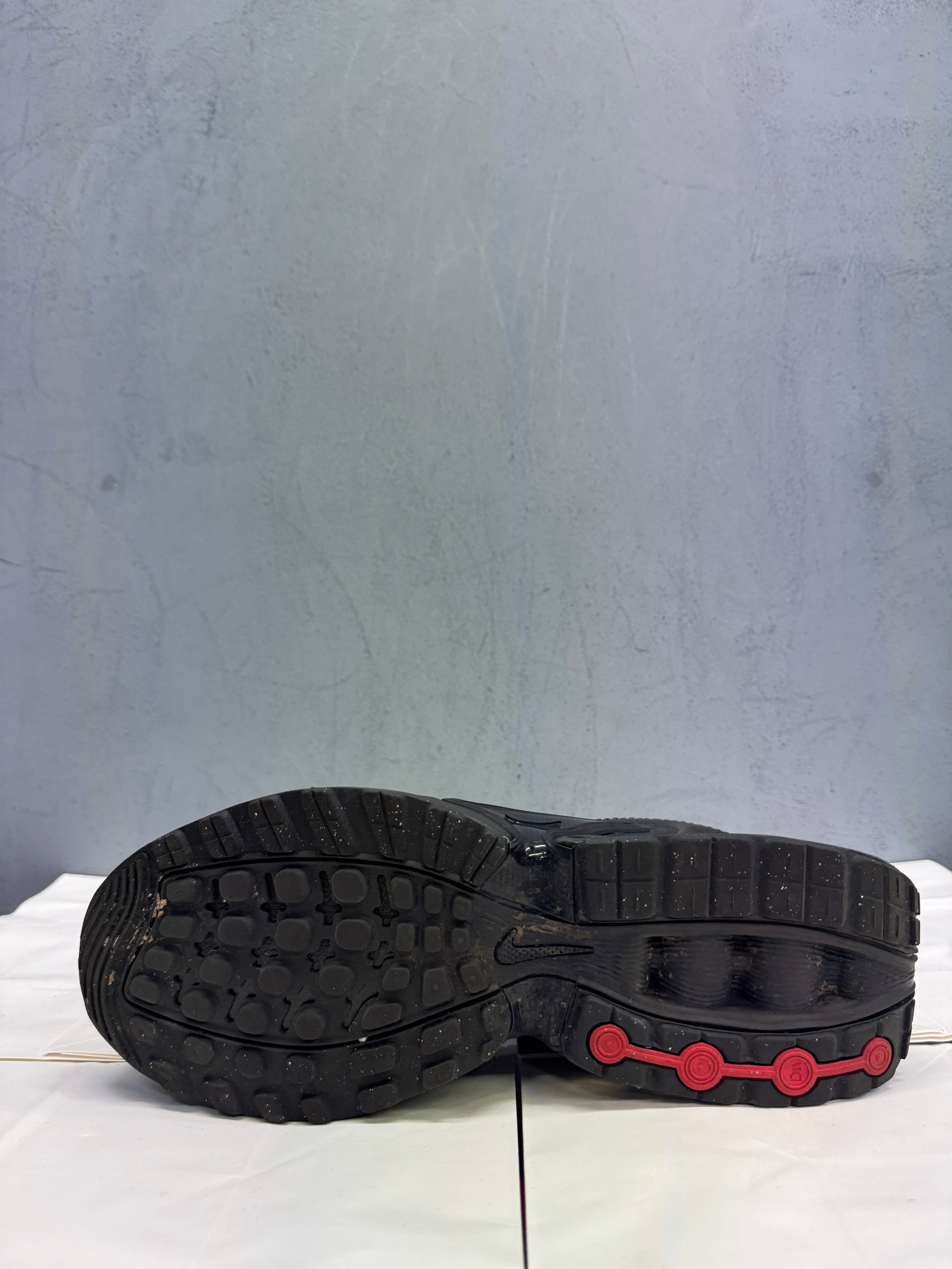 Used Air Max DN Black