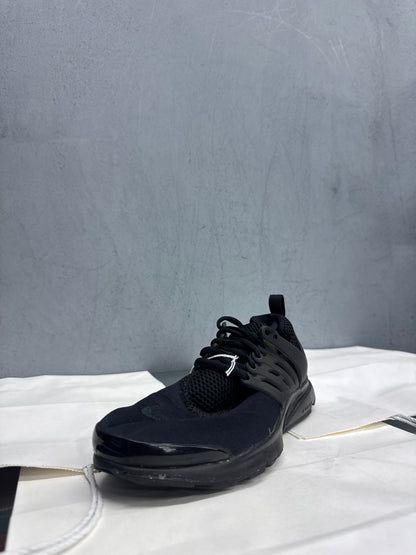 Used Air Presto GS Triple Black US 6Y - Women's 7.5