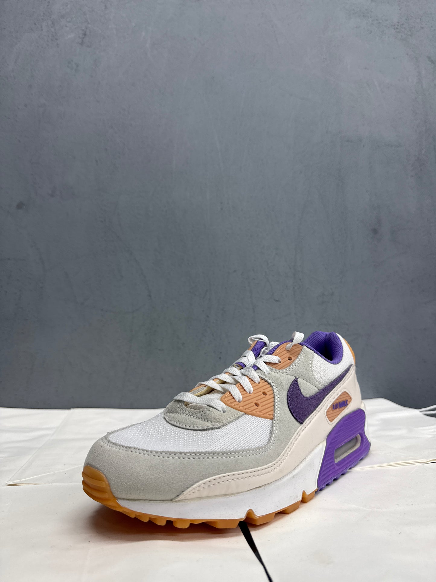 Used Air Max 90 Sail Purple US Men's 10 - Women's 11.5