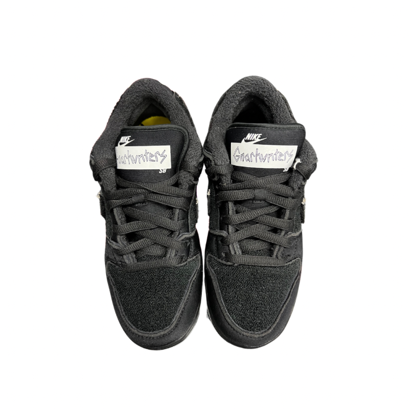 Used  SB Dunk Low Gnarhunters 7.5