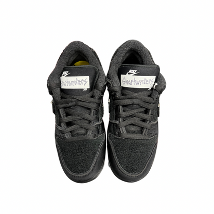 Used  SB Dunk Low Gnarhunters 7.5
