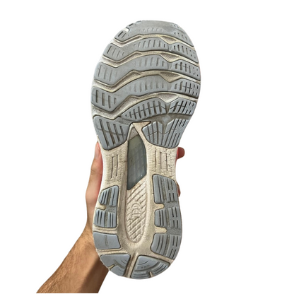 Used ASICS Gel Kayano 28 Pink Coral 9.5