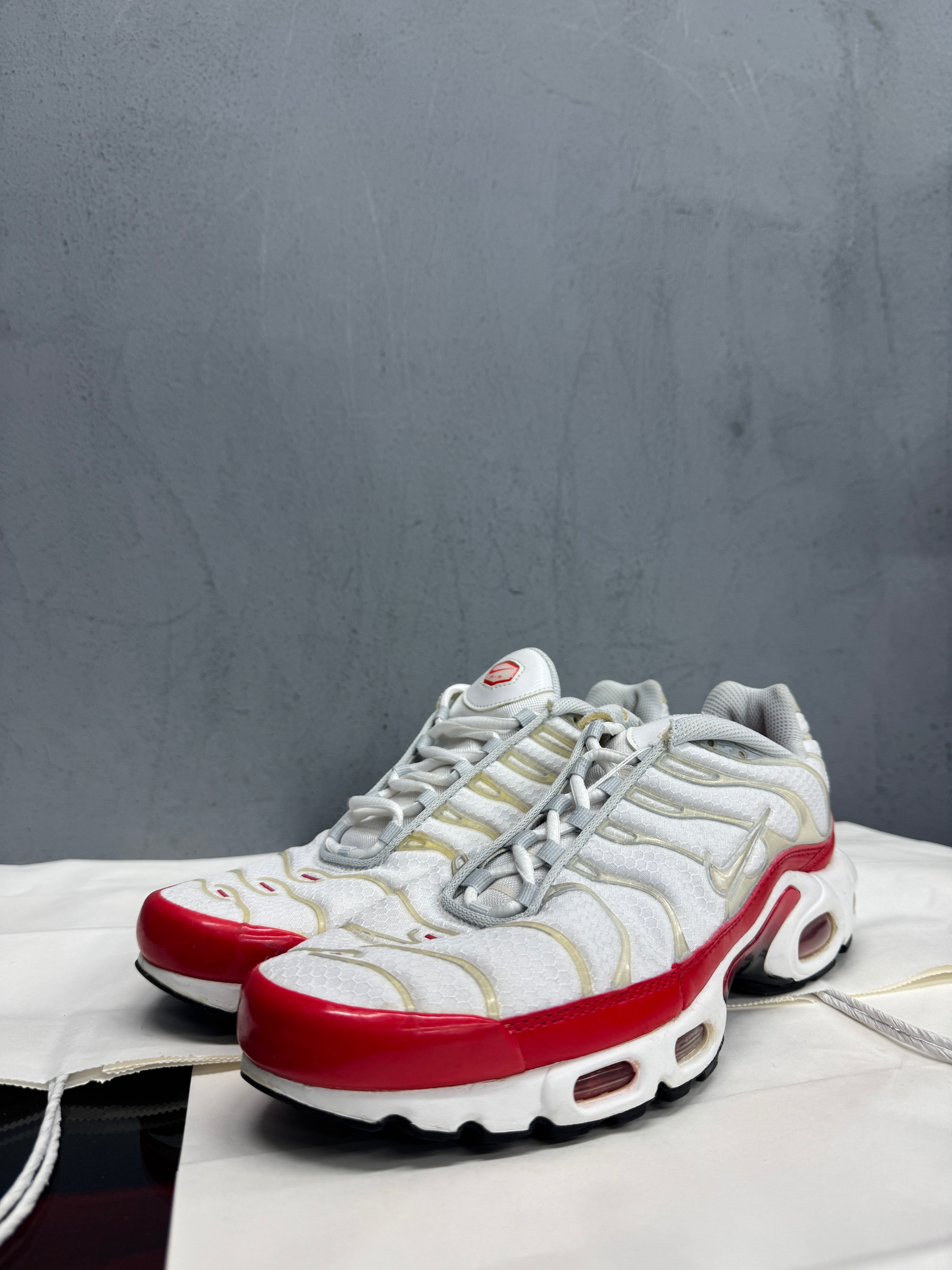 Used Nike Air Max Plus TN 'AM1 University Red'