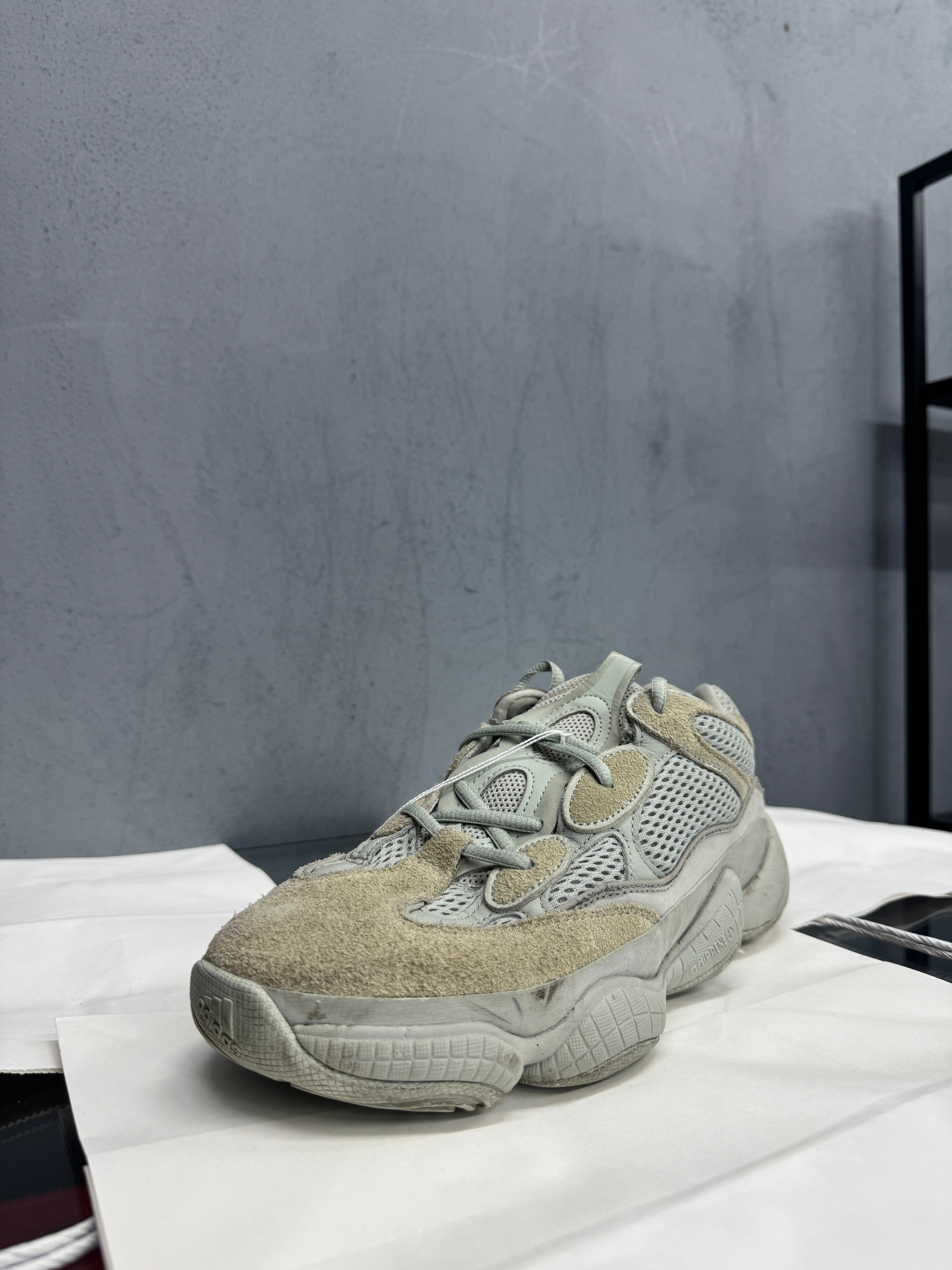 Used Yeezy 500 Salt