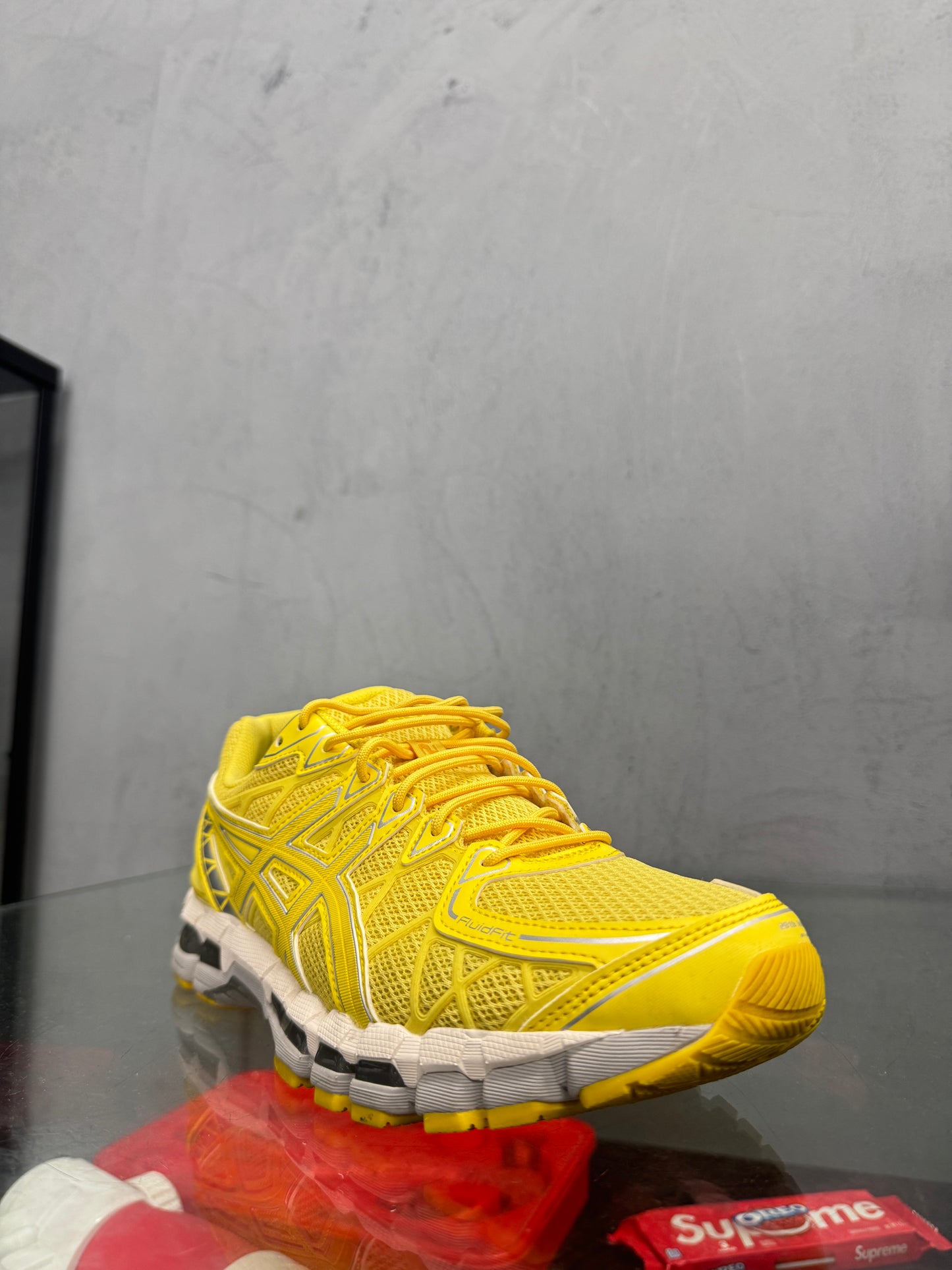 Used ASICS GEL-Kayano 20 Banana