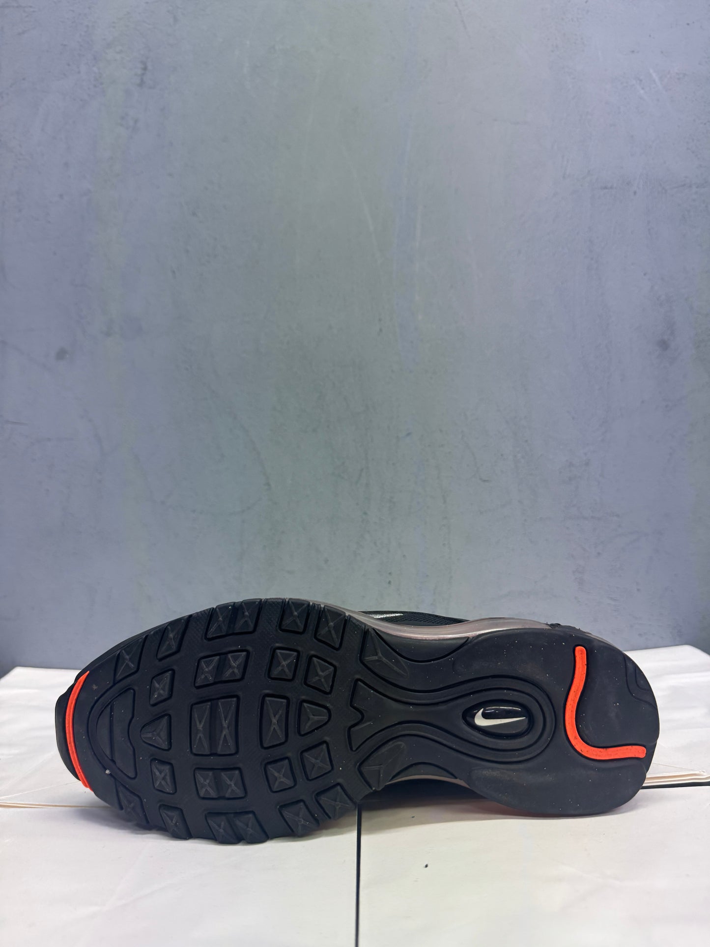 Used Air Max 97 GS Black Total Orange US 7Y - Women's 8.5