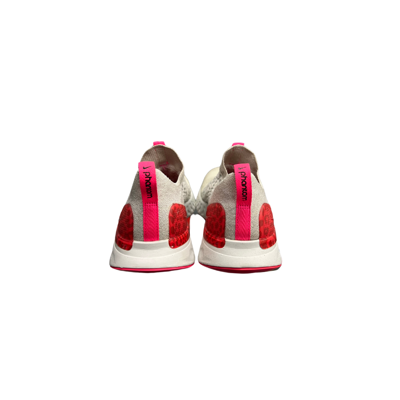 Used React Phantom Run FK2 White Hyper Pink 11