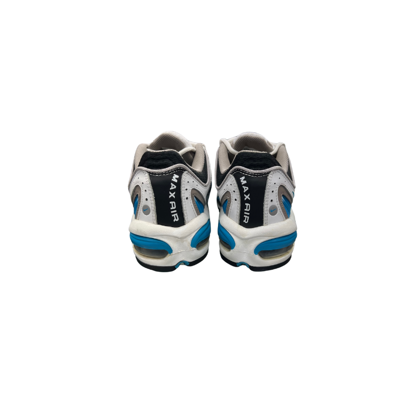 Used Tailwind  Laser Blue 13