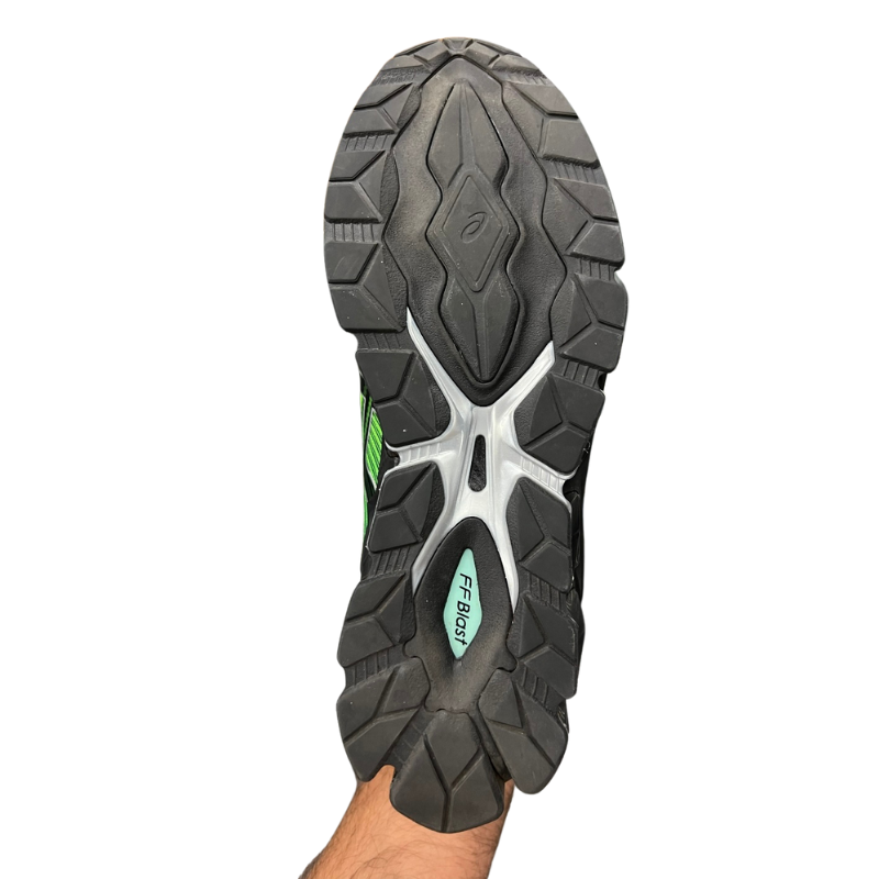 Used ASICS Gel Quantum VII Neon 11