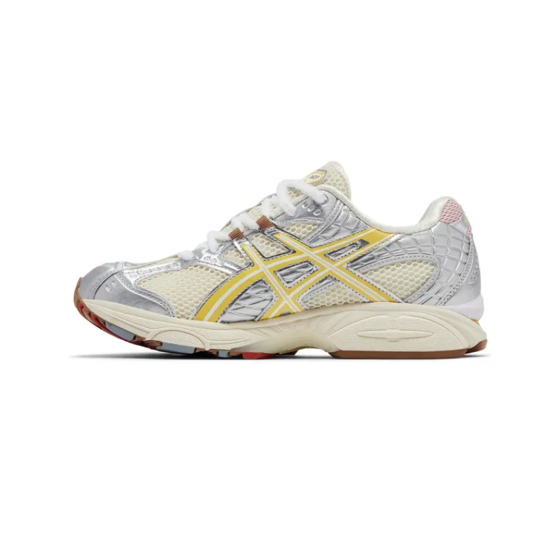 GEL-Nimbus 10.1 Vandy The Pink x atmos Banana Split Banana