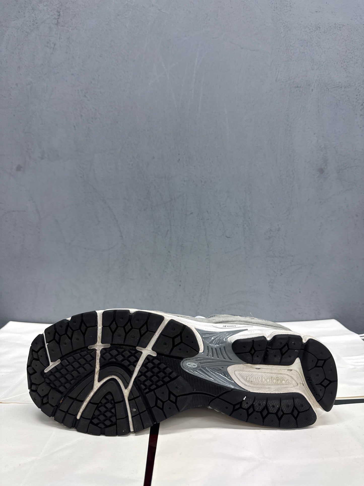 Used 2002R Steel Grey Orca US Men's 9 - Women's 10.5