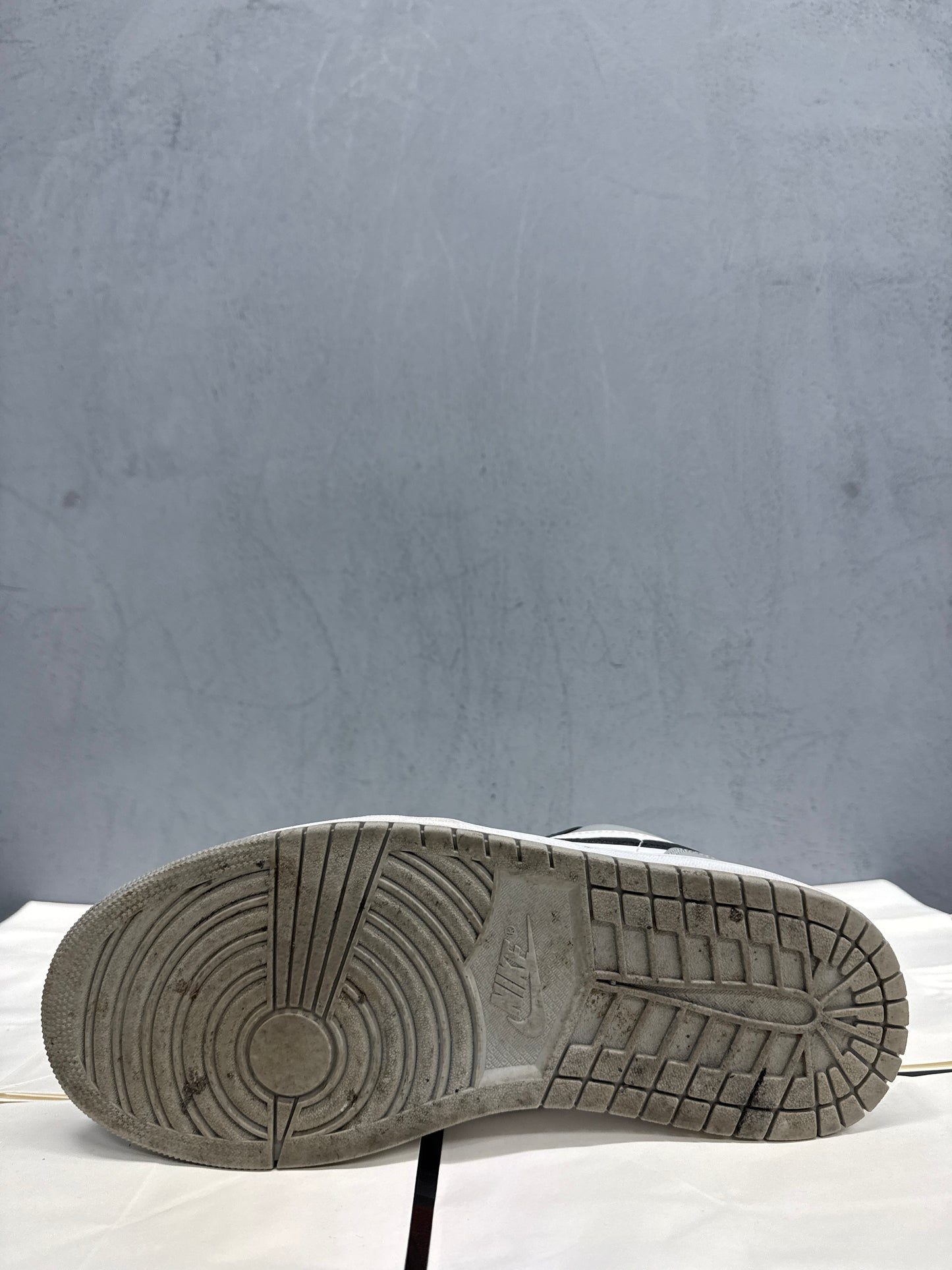 Used Jordan 1 Shadow Toe Multiple Sizes