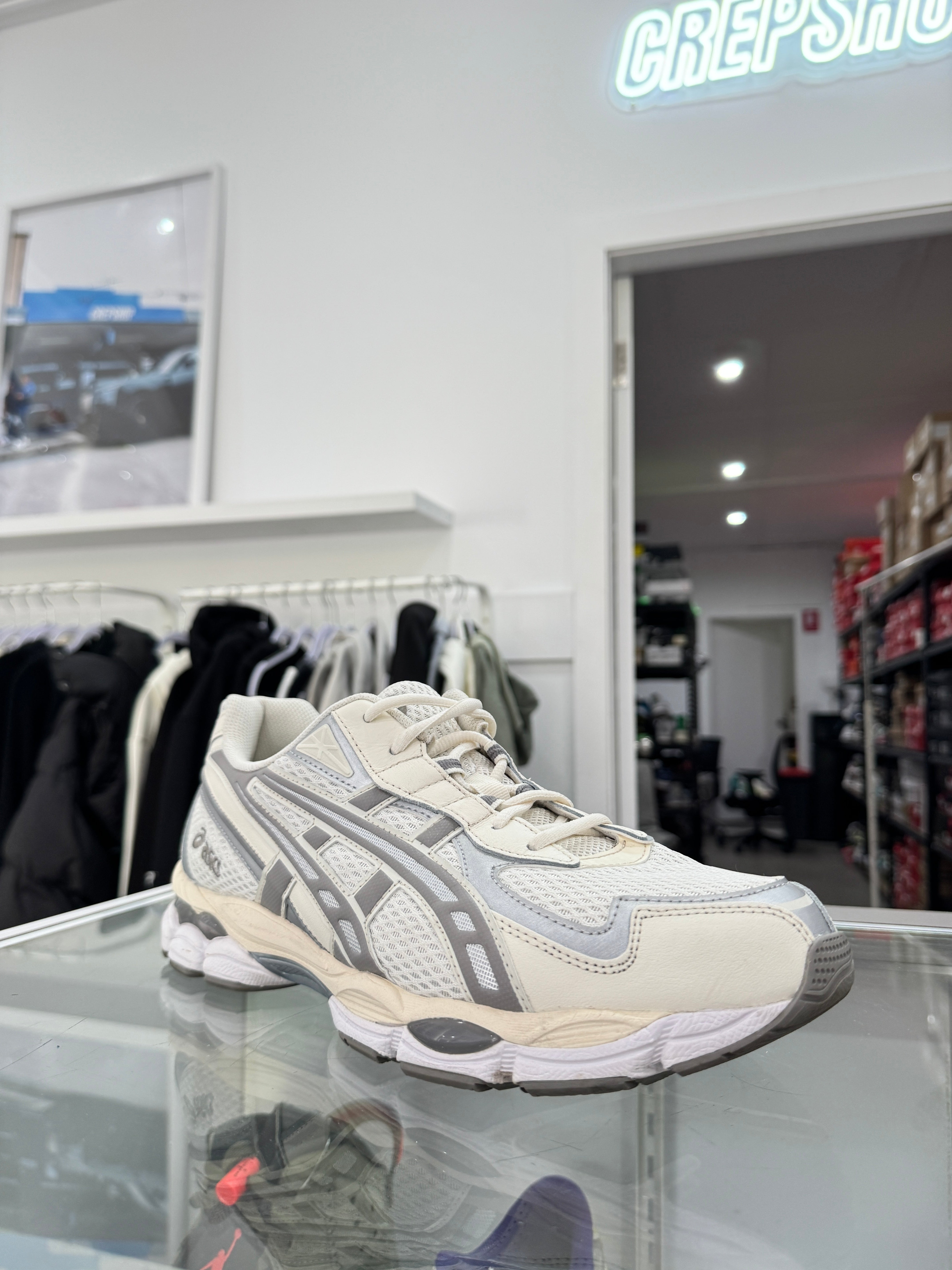 Used Mens GEL NYC 2055 Cream Steeple