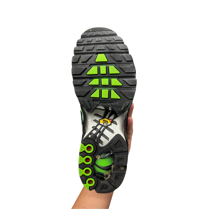 Used Nike Air Max Black Silver Green Snake 45786