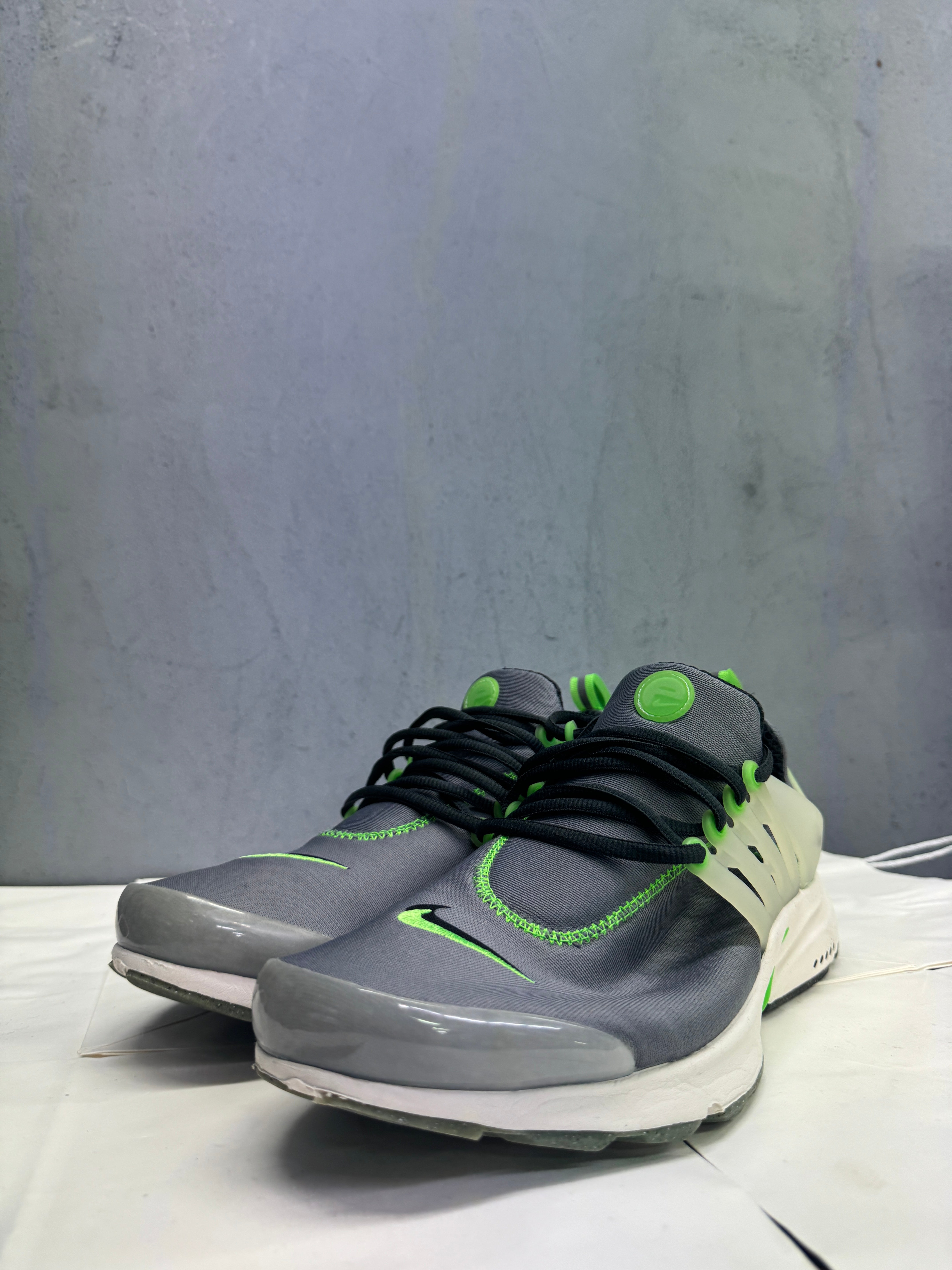 Used Air Presto PRM Halloween 2022
