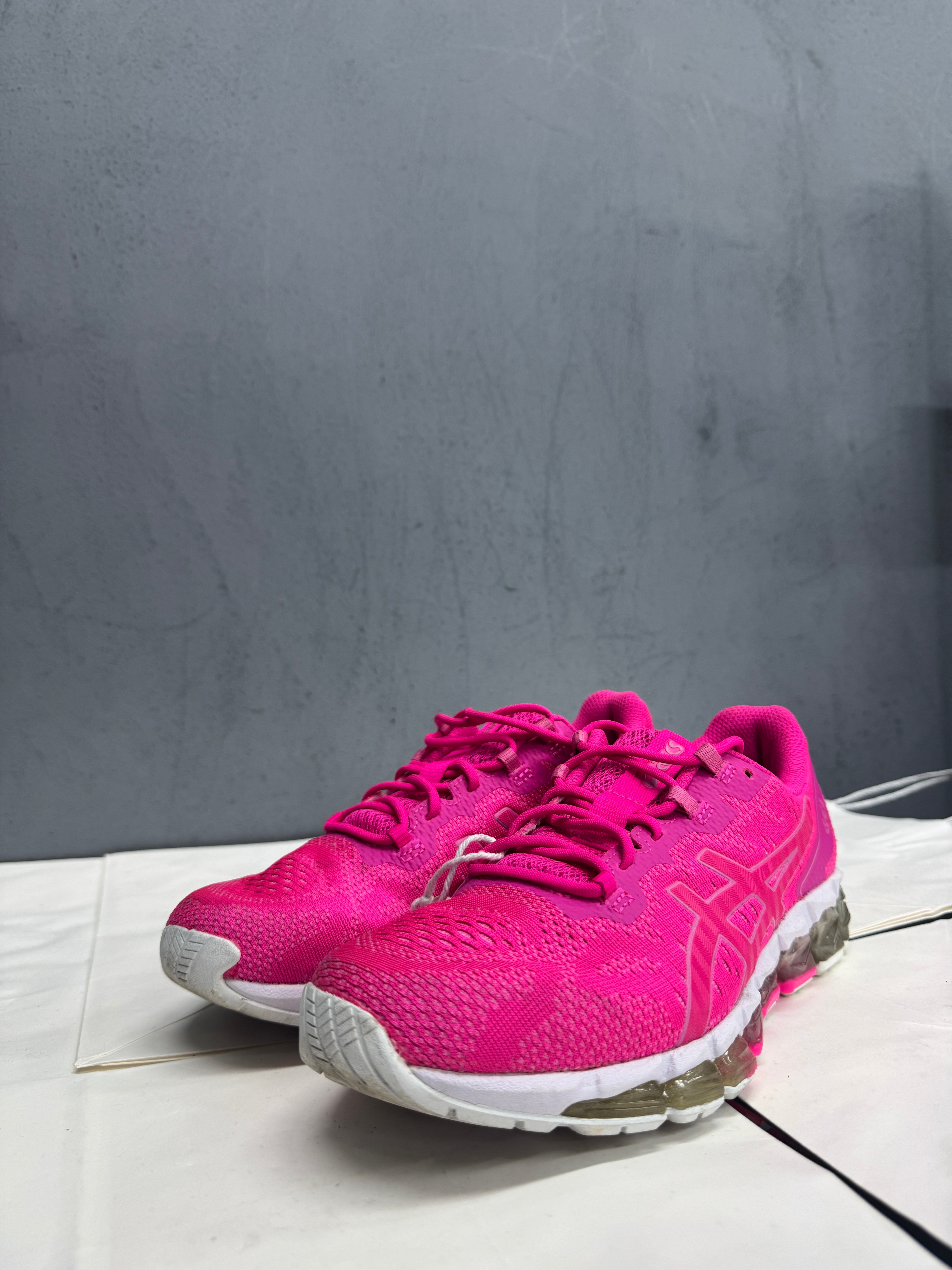 Used GEL-Quantum 360 6 Women's