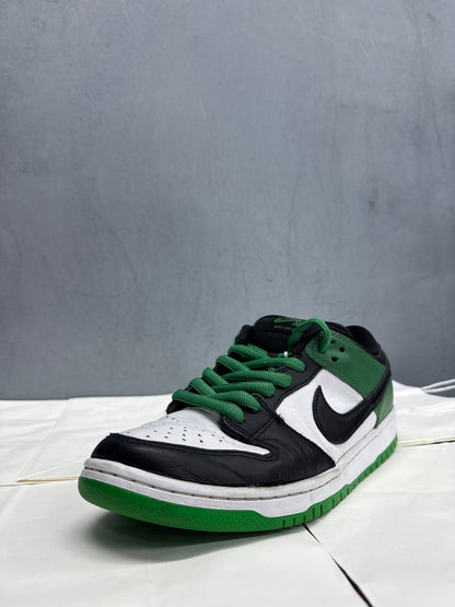 Used SB Dunk Low Classic Green US Men's 9 - Women's 10.5