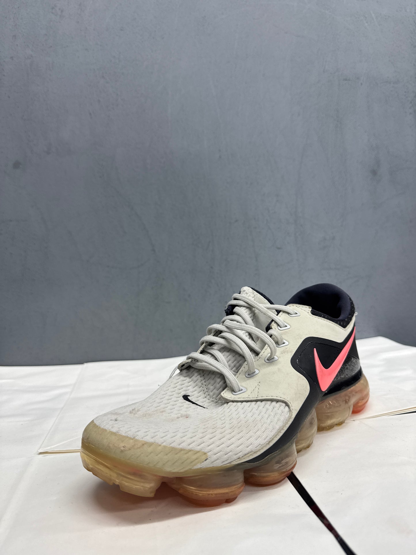 Used Air Vapormax Grey Pink Black US Men's 10 - Women's 11.5
