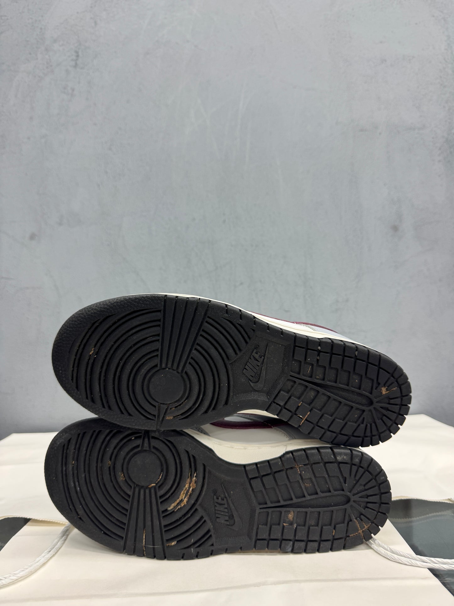 Used Dunk Low Pale Ivory Rosewood Women's US Men's 7 - Women's 8.5