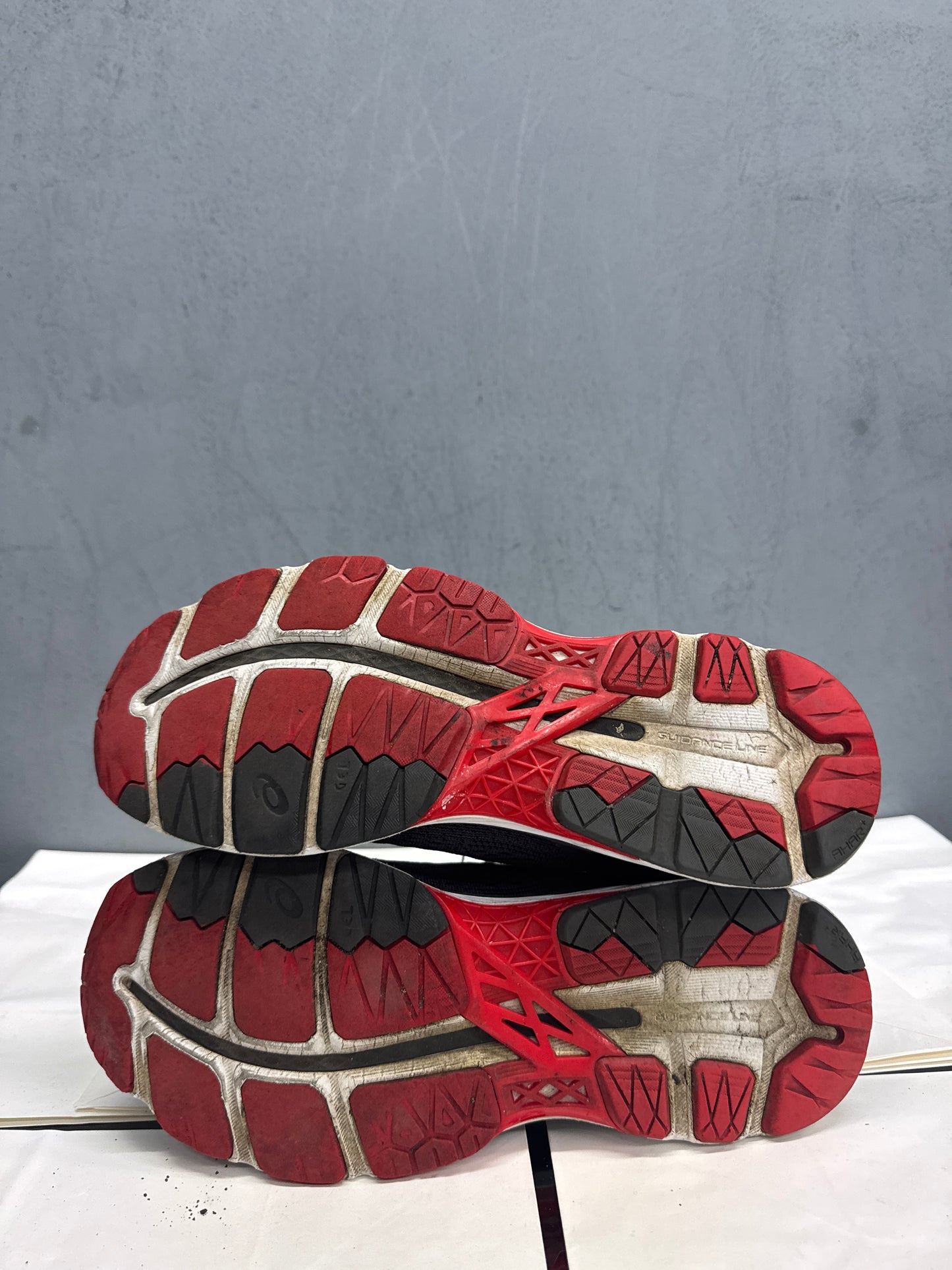 Used GEL-Kayano 24 Grey Fiery Red US Men's 8 - Women's 9.5