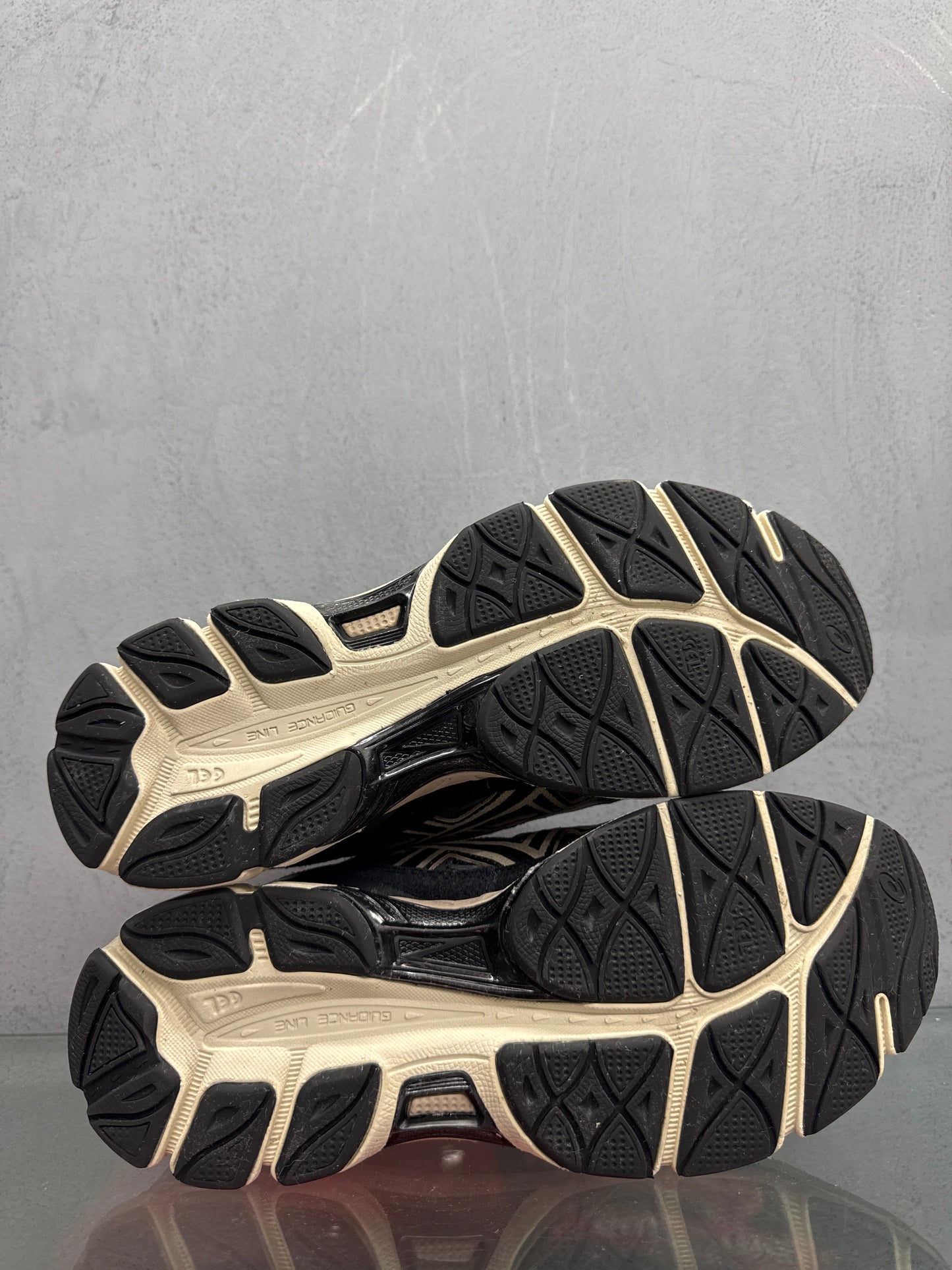 Used Asics Gel NYC 'Black Cream'