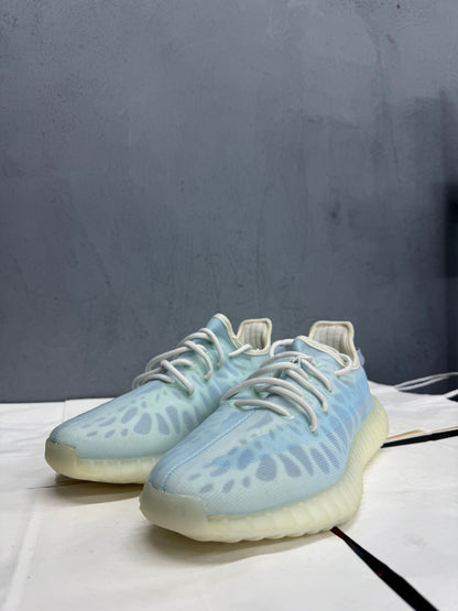 Used Yeezy Boost 350 V2 Mono Ice Multiple Sizes