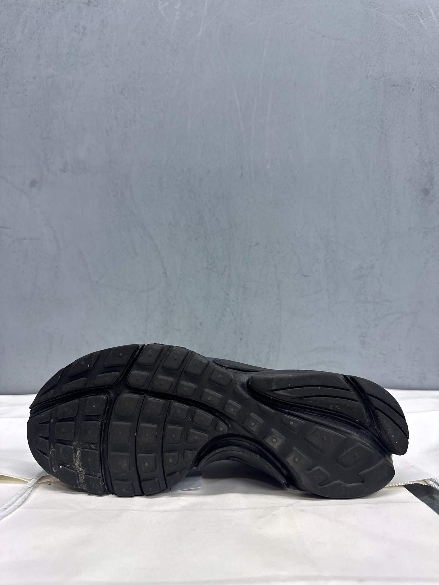 Used Air Presto GS Triple Black US 6Y - Women's 7.5