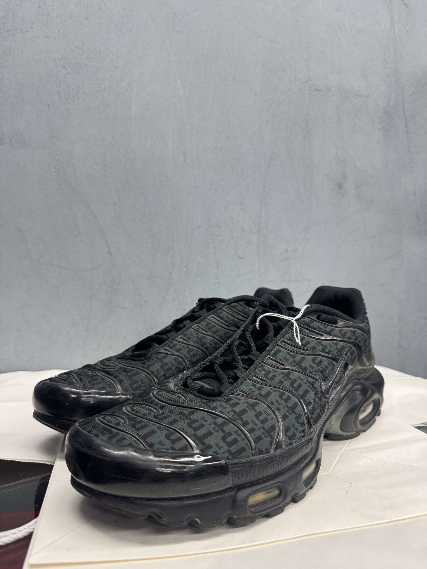 Used TN Black Monogram US Men's 13 - Women's 14.5