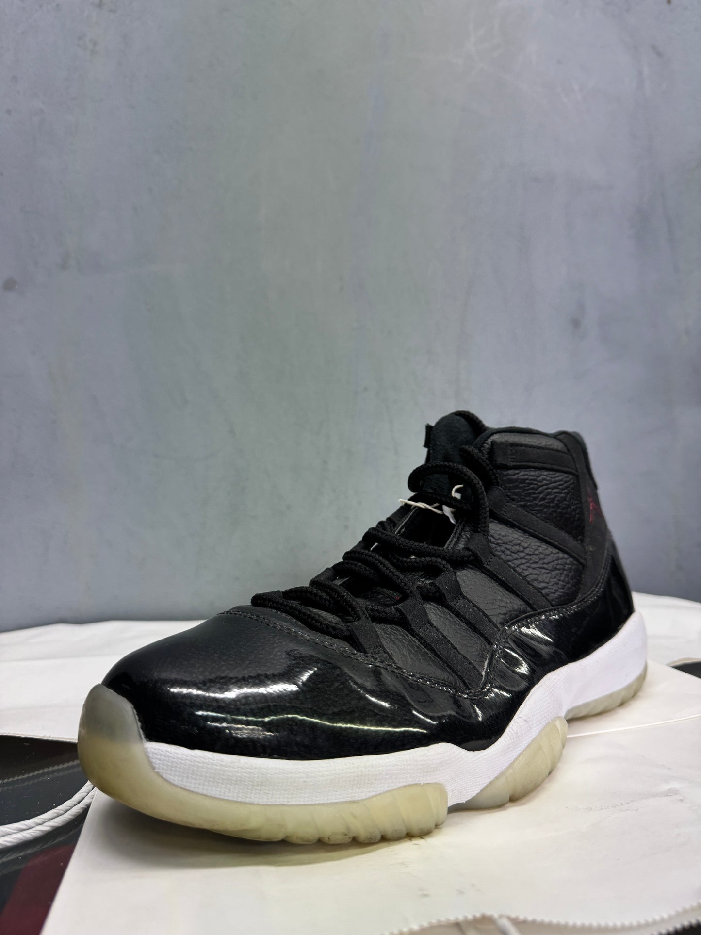 Used Jordan 11 Gym Red 72-10 US Men's 11 - Women's 12.5