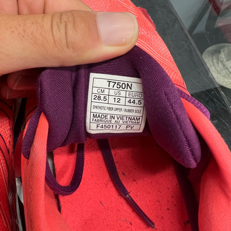 Used GEL-Nimbus 19 Coral Purple Women's US Women's 12 - Men's 10.5