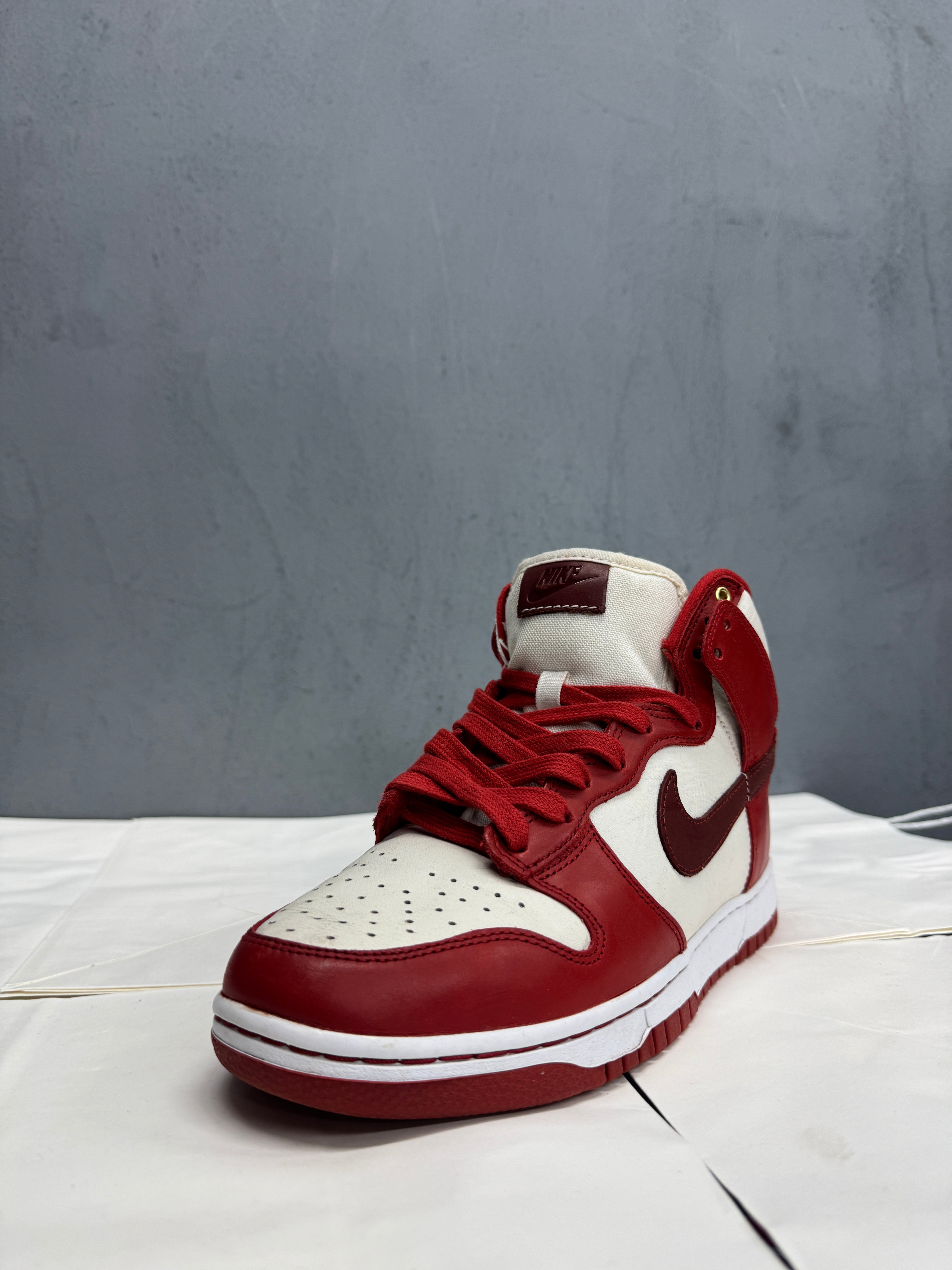 Used Dunk High Orange White Women's