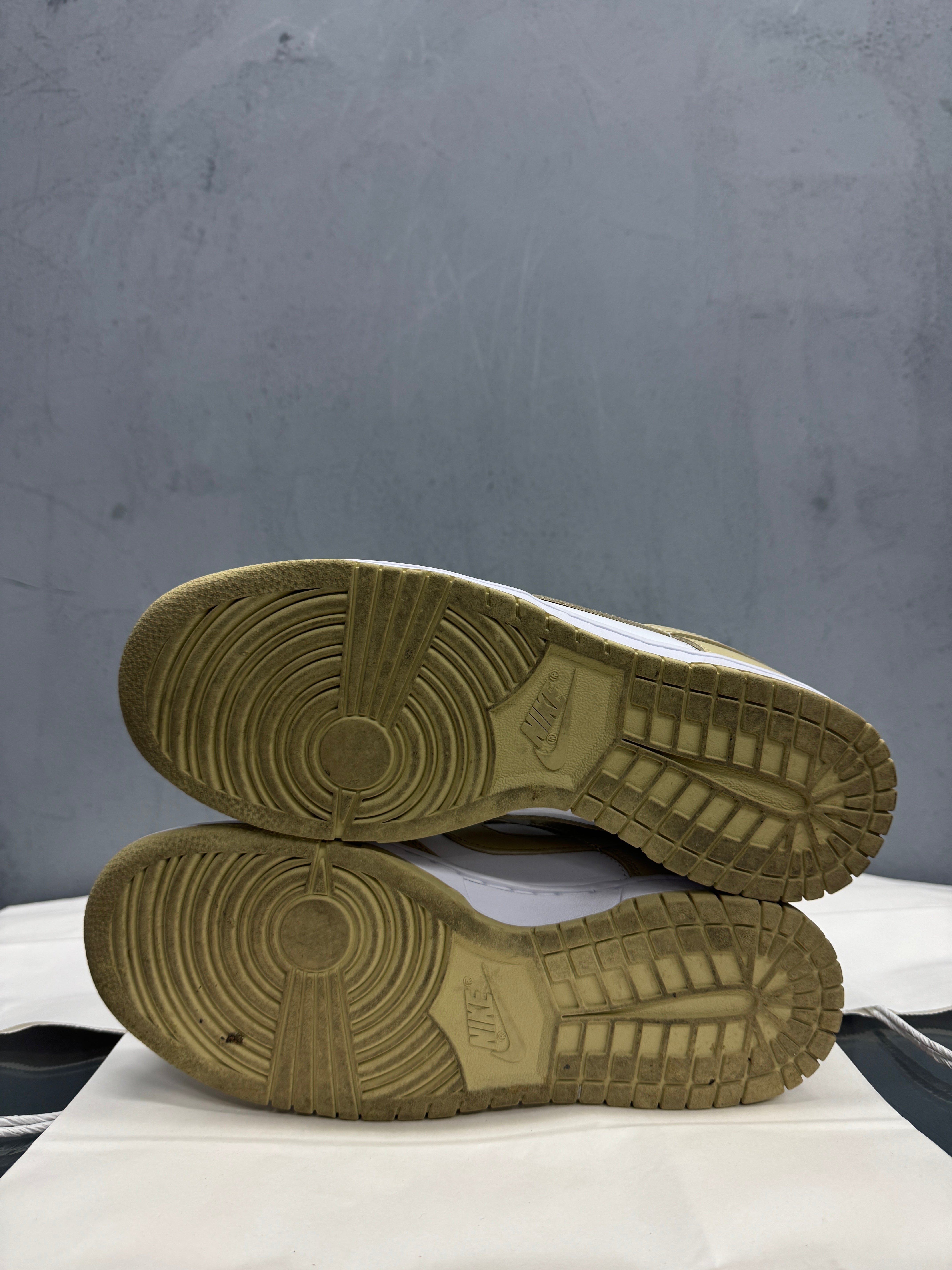 Used Dunk Low Team Gold