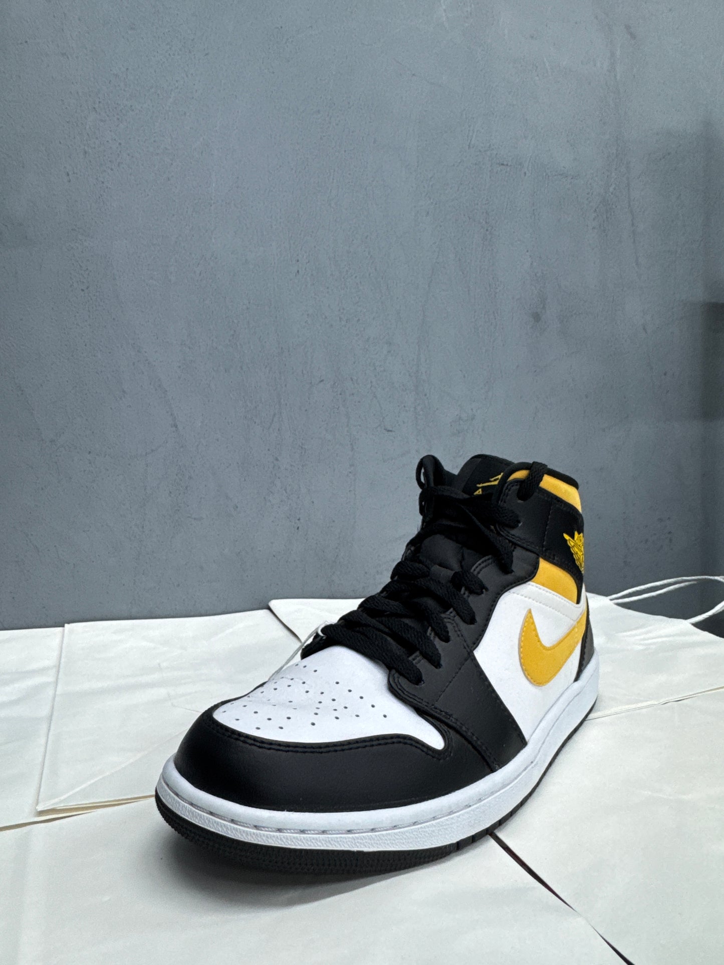Used Jordan 1 Mid Black White Yellow US Men's 10 - Women's 11.5